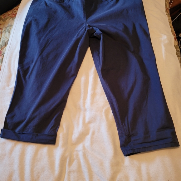 (Sz. 26) NWT NWT  Navy Blue  Capri - Picture 2 of 6